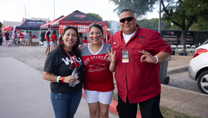 UIW family at tailgate event